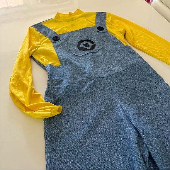 Despicable Me Minion Jumpsuit Halloween costume - Picture 6 of 9